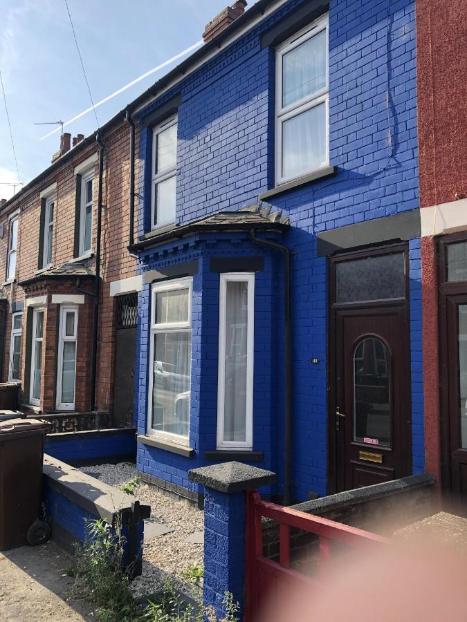 リンカーン Blue House Bed & Breakfast エクステリア 写真